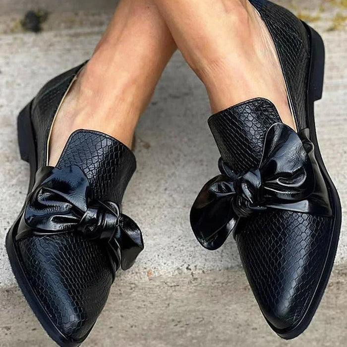 Women's Loafers with Bow Detail and Textured Finish