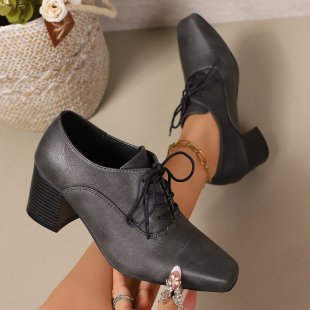 Women's Block Heel Oxford Shoes with Lace-Up Front