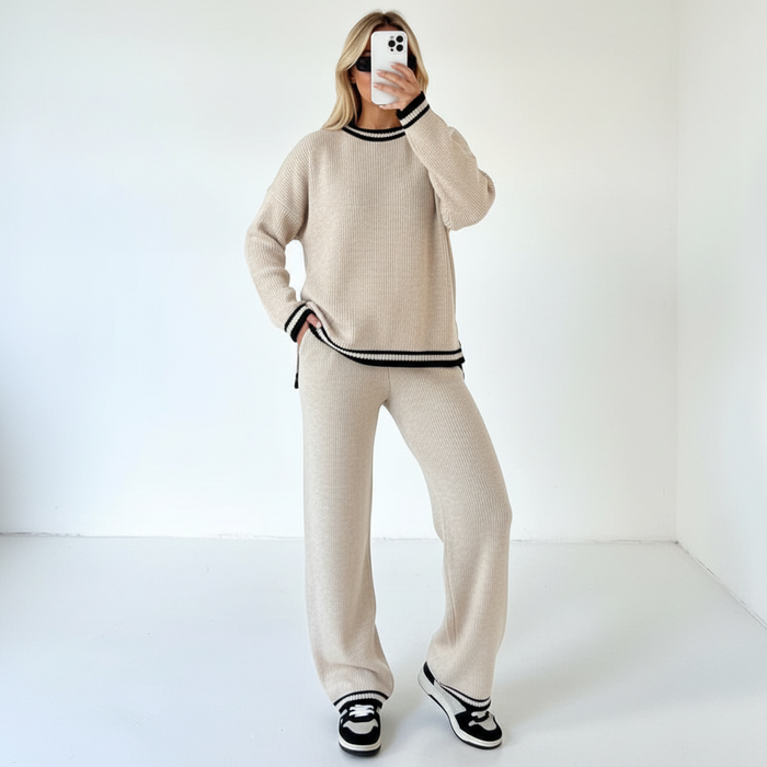 Women's Two-Piece Loungewear Set with Contrast Trim