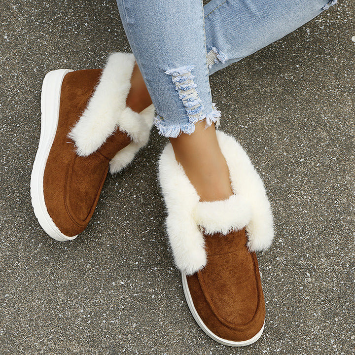Faux suede ankle boots with fur collar