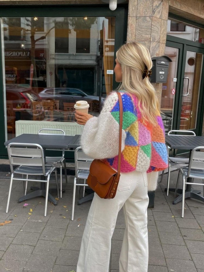 Women's Colourblock Knit Jumper with Relaxed Fit